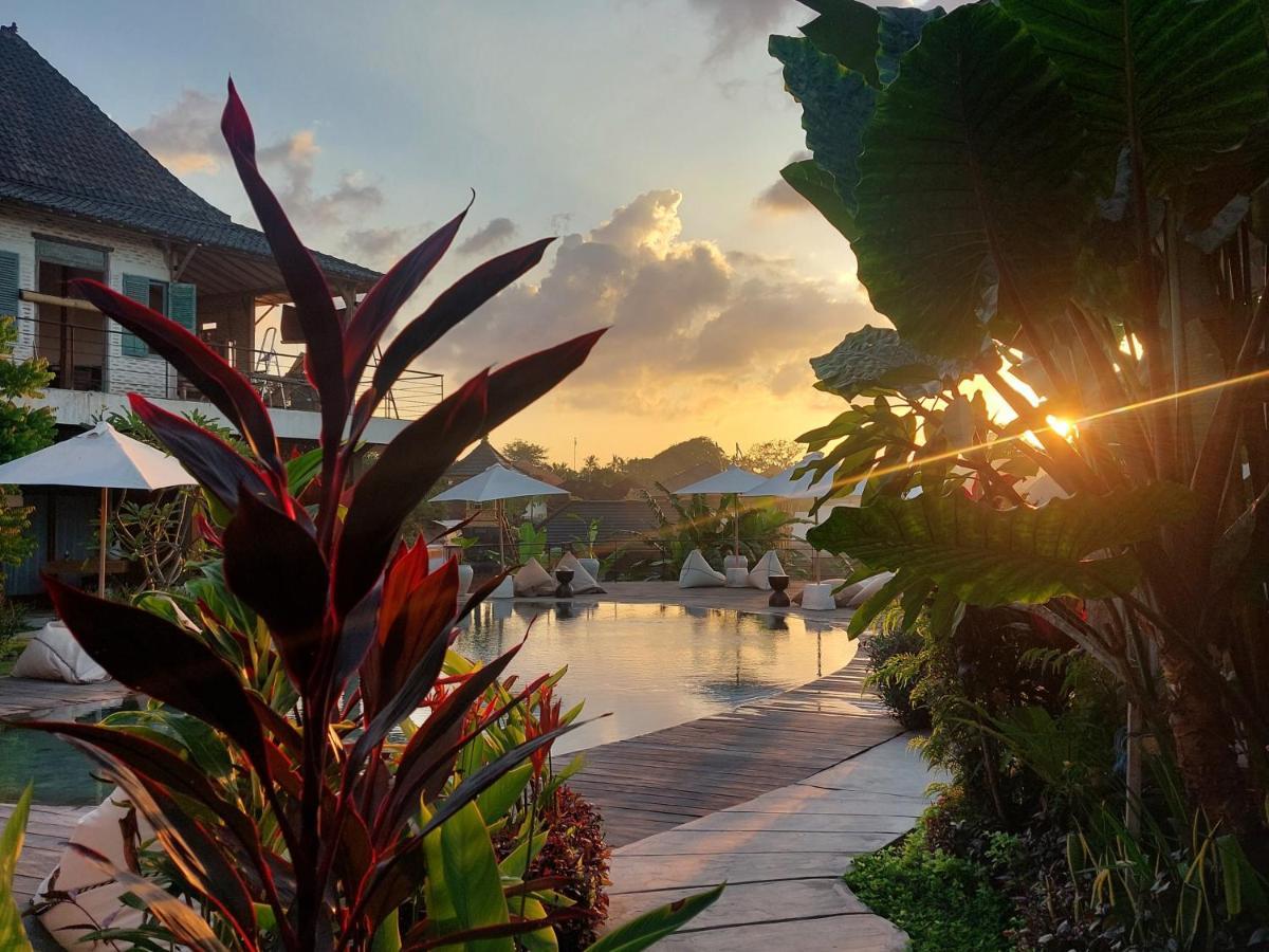 Spaces Bali Unique Boutique Hotel Munggu Екстер'єр фото